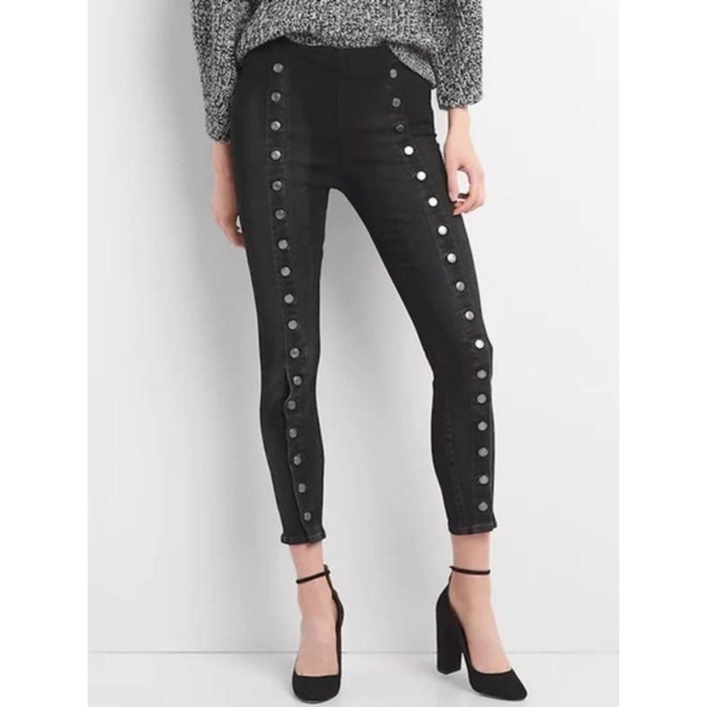 Gap Super High Rise True Skinny Jeans with Button Embellishment
